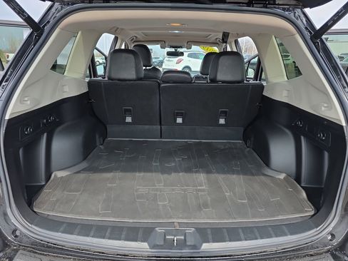 Used 2019 Subaru Forester Premium AWD/4WD image 12