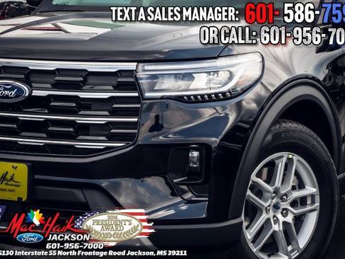 New 2026 Ford Explorer Active w/ Active Comfort Package image 2