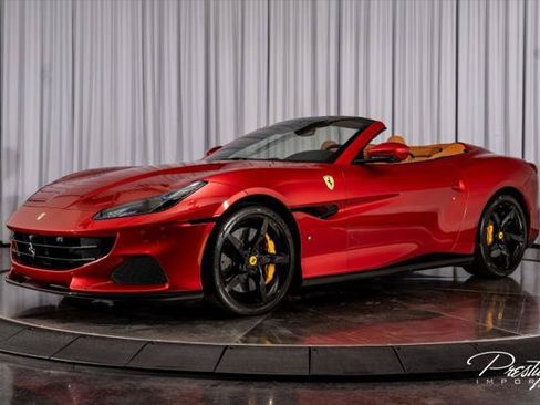 Used 2022 Ferrari Portofino M RWD image 12