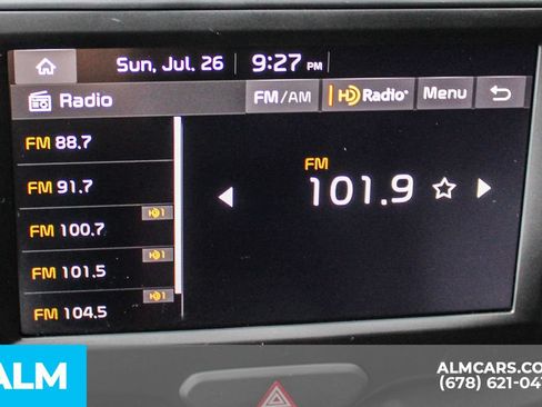 Used 2025 Kia Soul LX w/ LX Technology Package FWD image 33