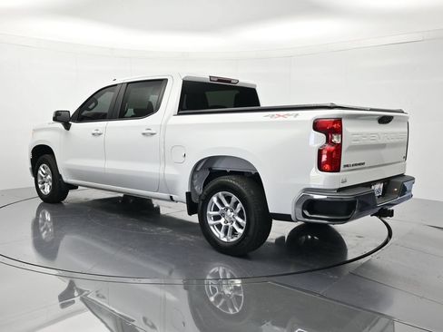 Used 2024 Chevrolet Silverado 1500 LT AWD/4WD image 7