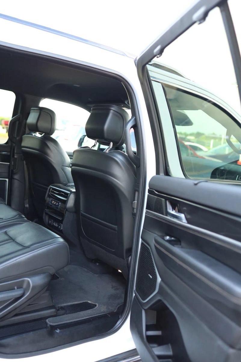 Used 2022 Jeep Wagoneer Series I w/ Convenience Group I AWD/4WD image 50