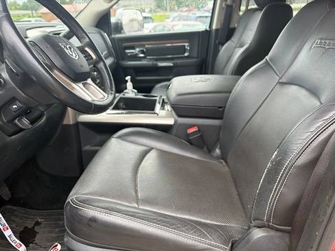 Used 2015 RAM 2500 Laramie AWD/4WD image 4