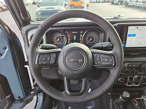 New 2026 Jeep Gladiator Sport AWD/4WD image 19