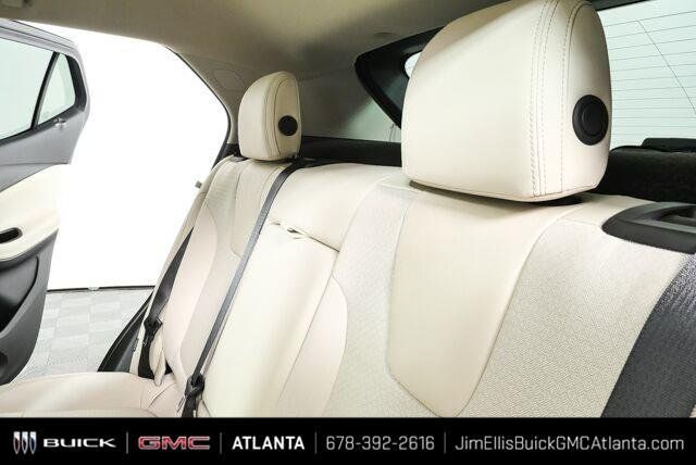 Certified 2022 Buick Encore GX Select FWD image 18