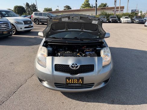 Used 2008 Toyota Yaris 2-Door Hatchback FWD image 9