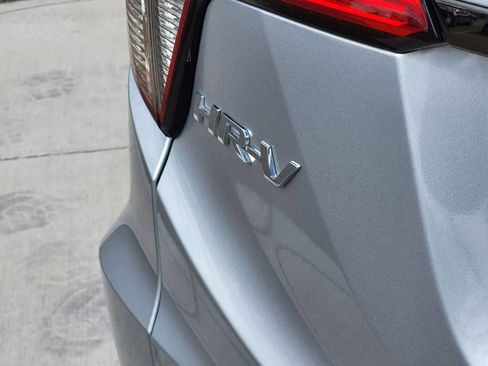 Used 2022 Honda HR-V Sport image 12