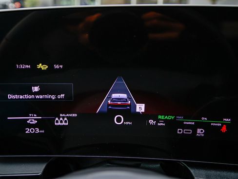 Certified 2025 Audi Q6 e-tron Premium Plus w/ Premium Plus image 25