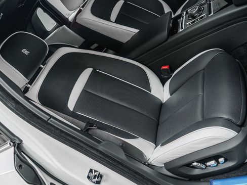 Used 2026 Rolls-Royce Ghost AWD/4WD image 27