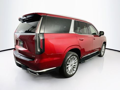 Used 2023 Cadillac Escalade Premium Luxury RWD image 9