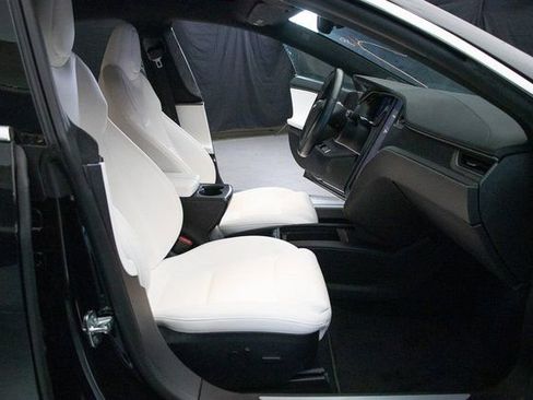 Used 2021 Tesla Model S Long Range image 16