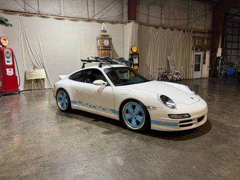 Used 2006 Porsche 911 image 1