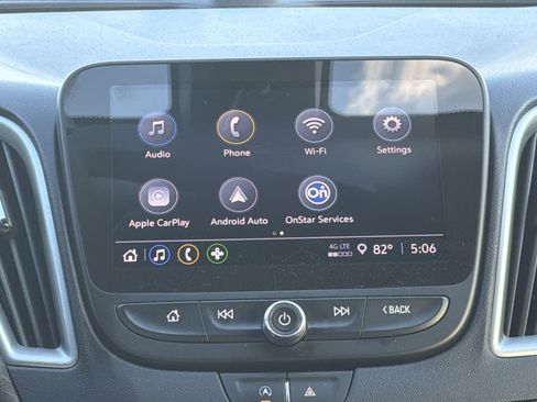 Used 2022 Chevrolet Malibu RS image 3