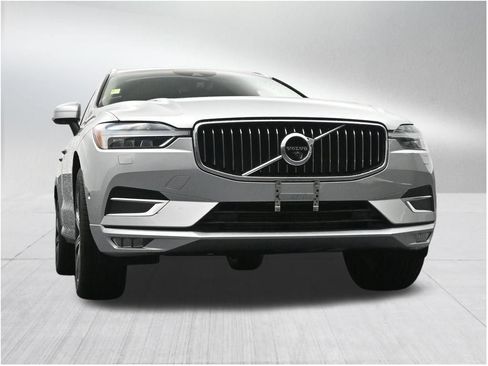 Used 2020 Volvo XC60 T6 Inscription w/ Protection Package AWD/4WD image 28