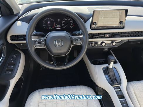 Certified 2024 Honda HR-V LX image 12