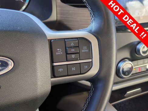 Used 2023 Ford Expedition Max Limited image 26