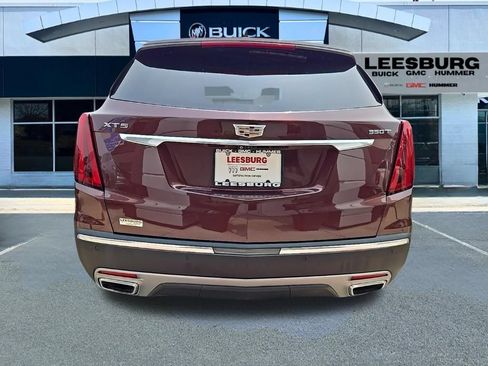 Used 2022 Cadillac XT5 Premium Luxury w/ Technology Package FWD image 6