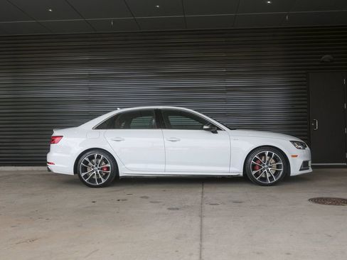Used 2018 Audi S4 Prestige w/ Prestige Package image 8