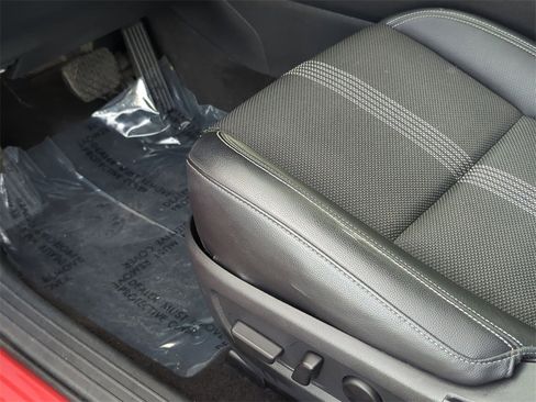 Used 2024 MAZDA CX-50 AWD 2.5 S w/ Preferred Package image 16