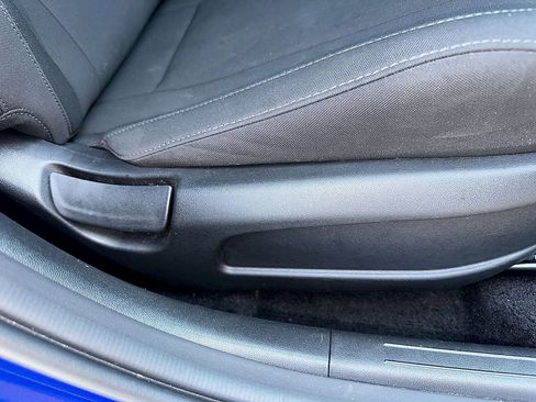 Used 2023 Hyundai Elantra Blue FWD image 29