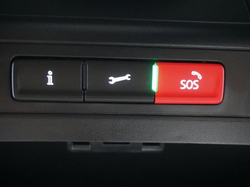 Used 2021 Volkswagen Jetta R-Line w/ R-Line Cold Weather Package image 23