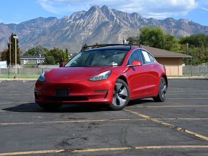 Used 2018 Tesla Model 3 Mid Range
