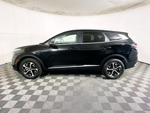 Used 2024 Kia Sportage EX AWD/4WD image 6
