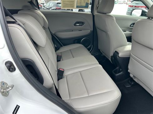Used 2018 Honda HR-V EX-L image 24