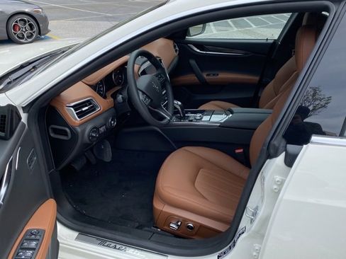 Used 2023 Maserati Ghibli GT image 20