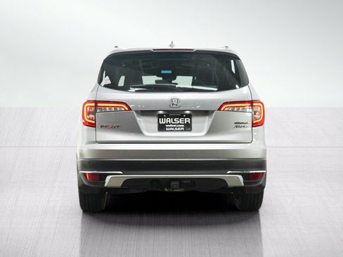 Used 2019 Honda Pilot Touring image 4