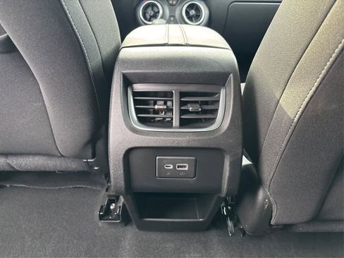 Used 2022 Chevrolet Blazer LT image 28