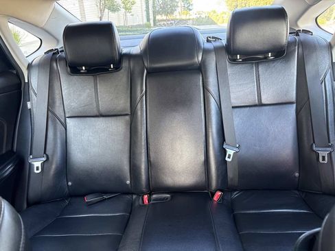 Used 2015 Toyota Avalon XLE image 34