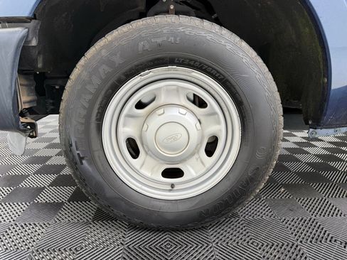 Used 2016 Ford F250 XL w/ Power Equipment Group RWD image 13