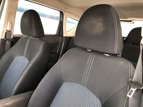 Used 2017 Nissan Versa Note SV FWD image 16