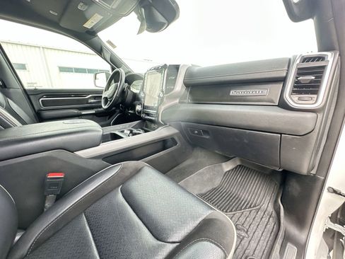 Used 2022 RAM 1500 Laramie w/ Sport Appearance Package AWD/4WD image 29