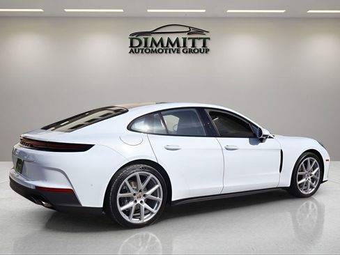Used 2024 Porsche Panamera RWD image 5