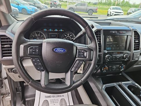 Used 2017 Ford F150 XLT w/ Equipment Group 302A Luxury AWD/4WD image 13