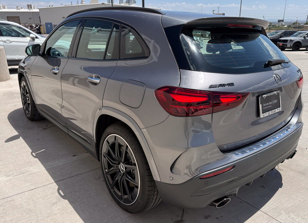 Used 2025 Mercedes-Benz GLA 35 AMG 4MATIC image 9