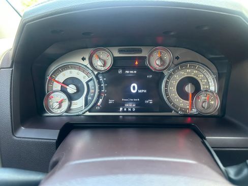 Used 2014 RAM 3500 Laramie Longhorn AWD/4WD image 40