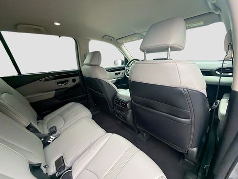 Certified 2023 Honda Pilot EX-L image 29