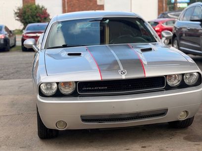 Used 2010 Dodge Challenger SE