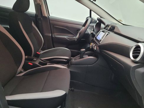 Used 2025 Nissan Versa S w/ Trunk Package FWD image 21