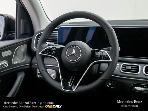 New 2026 Mercedes-Benz GLS 450 4MATIC image 12