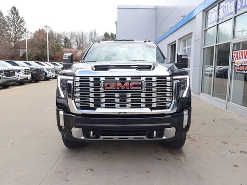Used 2024 GMC Sierra 2500 Denali w/ Denali Reserve Package image 5