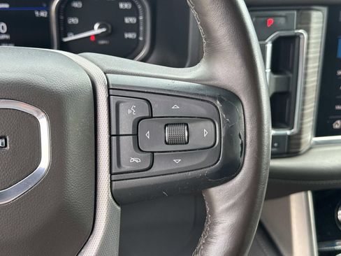 Used 2021 GMC Yukon Denali w/ Denali Premium Package image 26