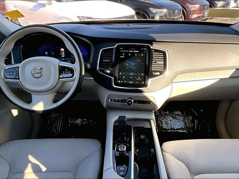 Certified 2024 Volvo XC90 B6 Plus w/ Protection Package Premier image 14