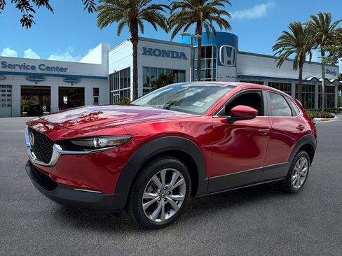 Used 2021 MAZDA CX-30 FWD 2.5 S w/ Select Package image 4