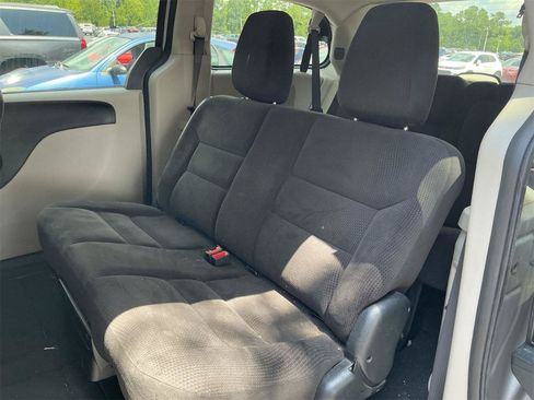 Used 2017 Dodge Grand Caravan SE w/ Power Window Group FWD image 8