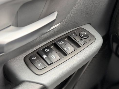 Used 2022 RAM 1500 Big Horn image 23