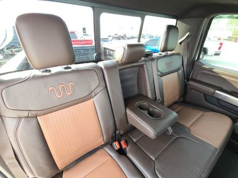 Used 2025 Ford F350 King Ranch w/ FX4 Off-Road Package image 16